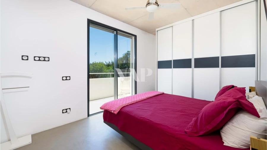 Moradia T4 para Venda em Almancil Foto 15