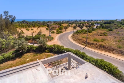 Moradia T4 para Venda em Ferragudo