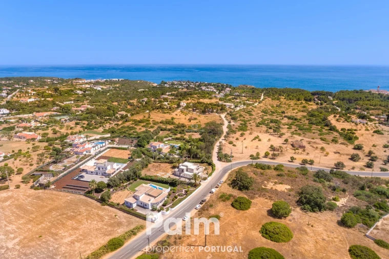 Moradia T4 para Venda em Ferragudo Foto 8