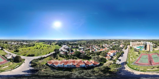 Moradia T4 para Venda em Albufeira e Olhos de Água