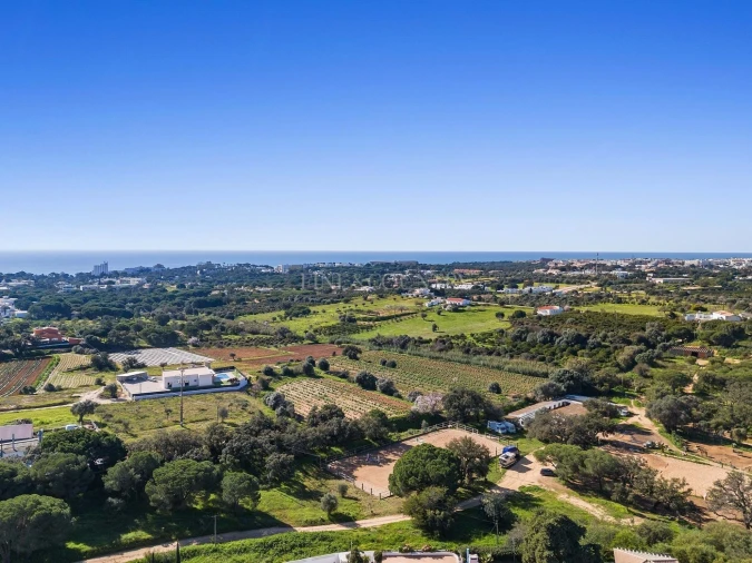 Moradia T4 para Venda em Albufeira e Olhos de Água Foto 40