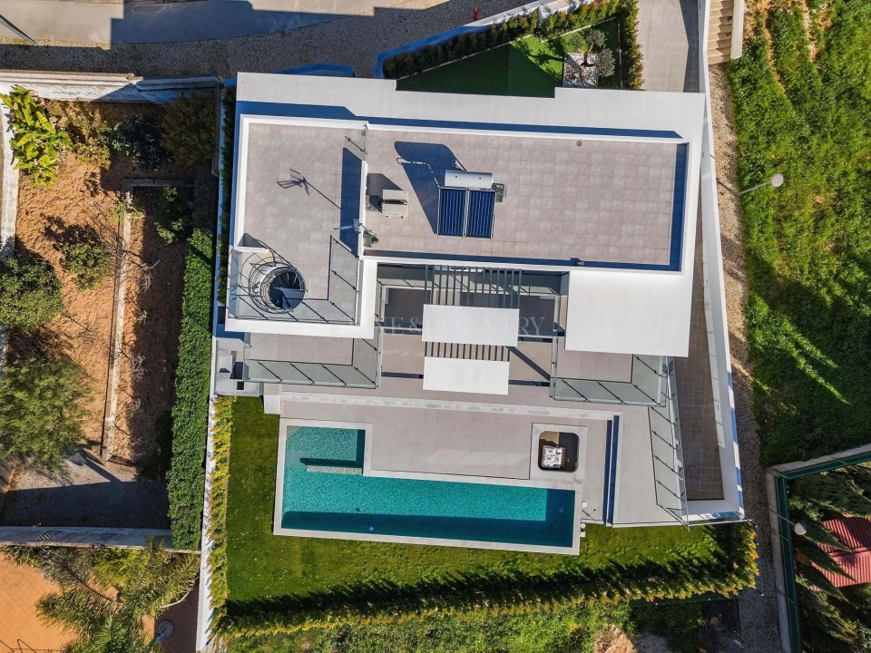 Moradia T4 para Venda em Albufeira e Olhos de Água Foto 38