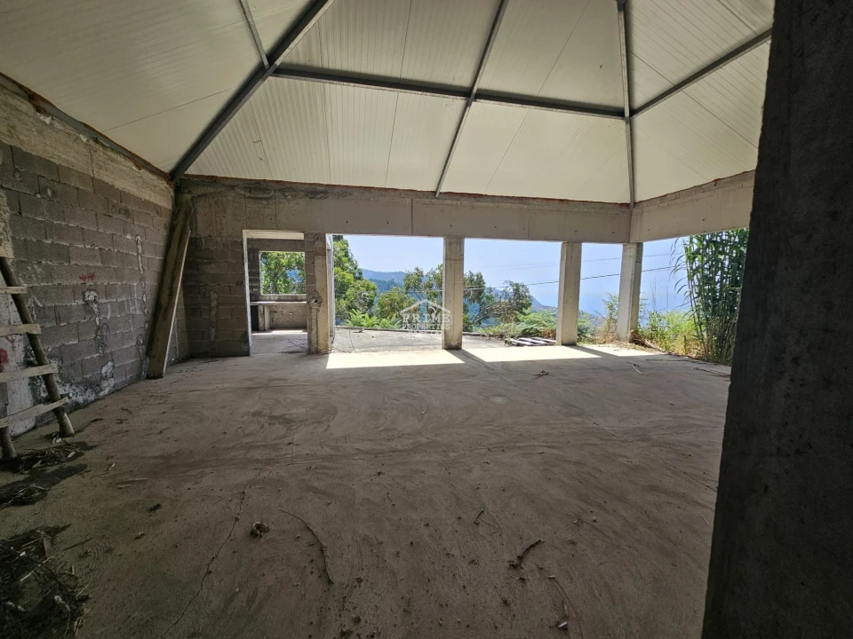 Moradia T2 para Venda em Tabua Foto 7