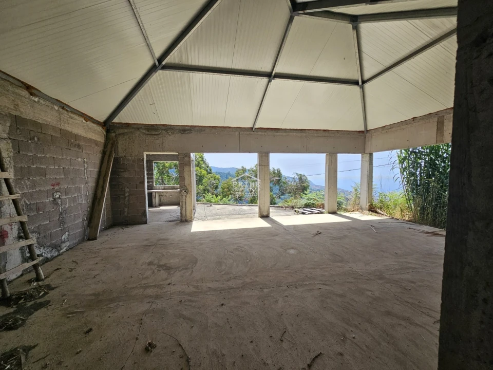 Moradia T2 para Venda em Tabua Foto 11