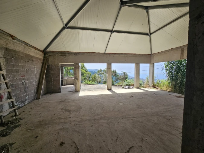 Moradia T2 para Venda em Tabua Foto 11