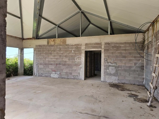 Moradia T2 para Venda em Tabua Foto 24