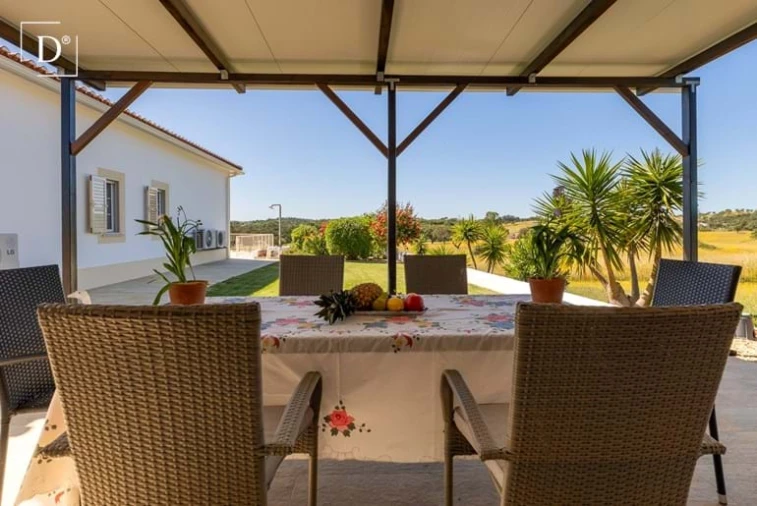 Moradia T4 para Venda em Ourique Foto 30