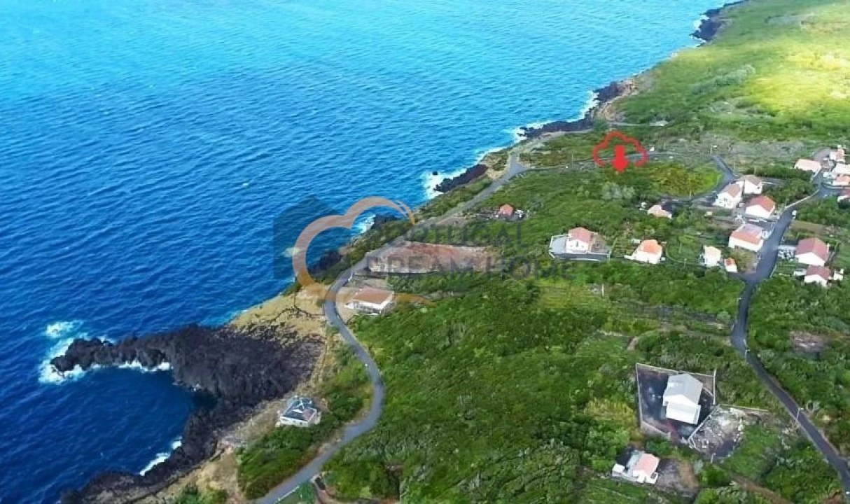 Terreno para Venda em Ribeirinha Foto 2