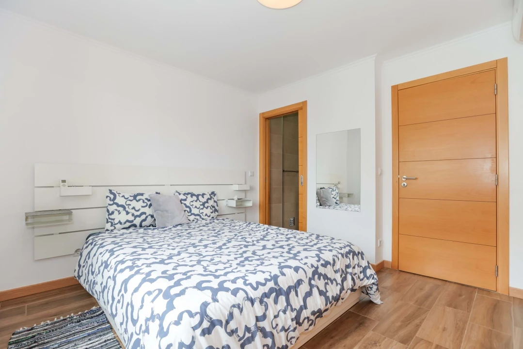 Apartamento T3 para Venda em Portimão Foto 14