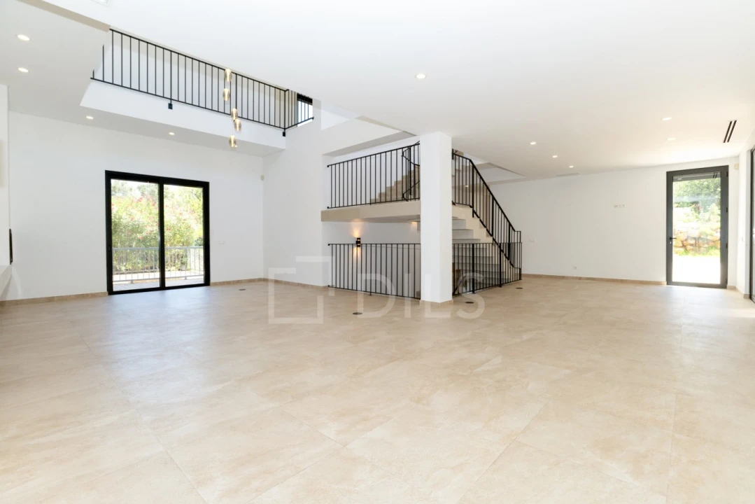 Moradia T4 para Venda em Loule (São Clemente) Foto 15