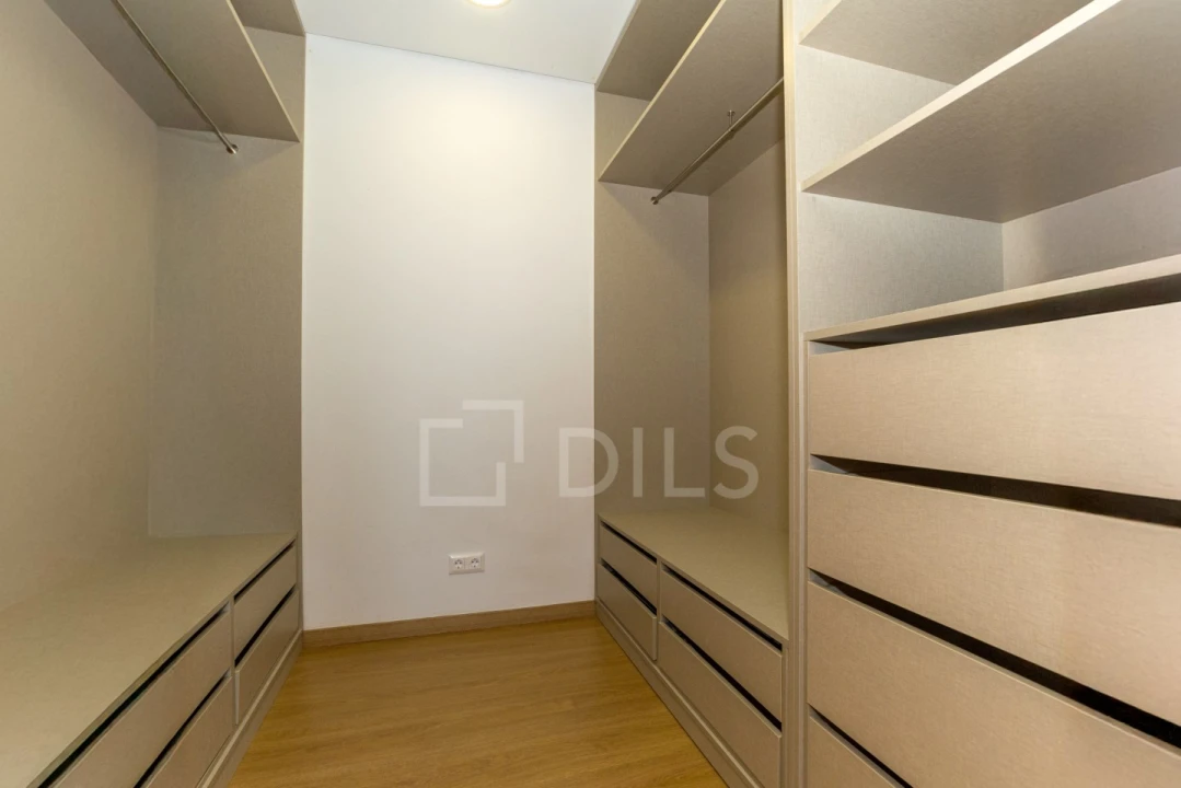 Moradia T4 para Venda em Loule (São Clemente) Foto 40