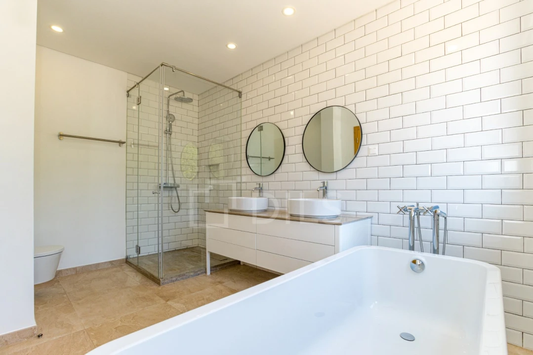 Moradia T4 para Venda em Loule (São Clemente) Foto 33