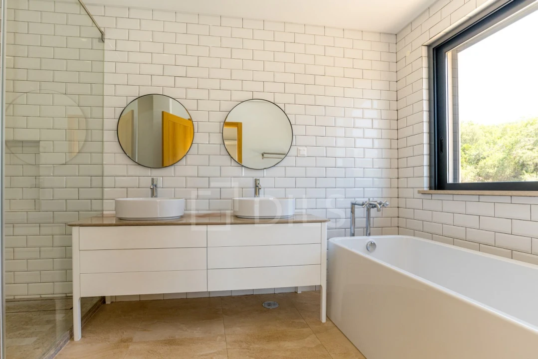 Moradia T4 para Venda em Loule (São Clemente) Foto 32