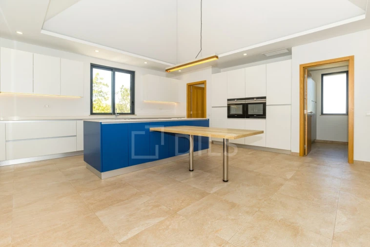 Moradia T4 para Venda em Loule (São Clemente) Foto 6