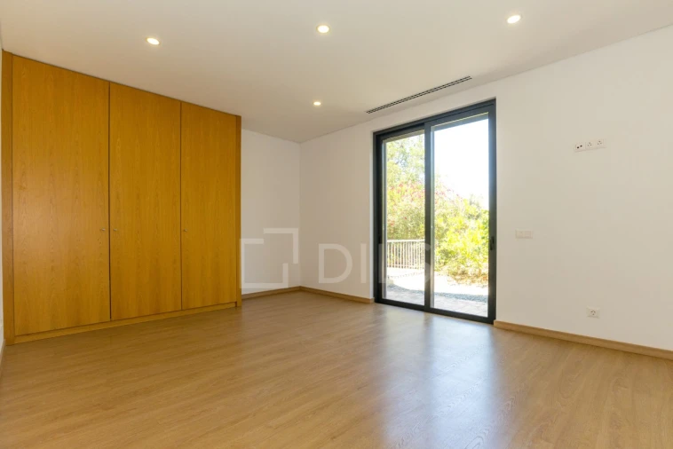 Moradia T4 para Venda em Loule (São Clemente) Foto 18