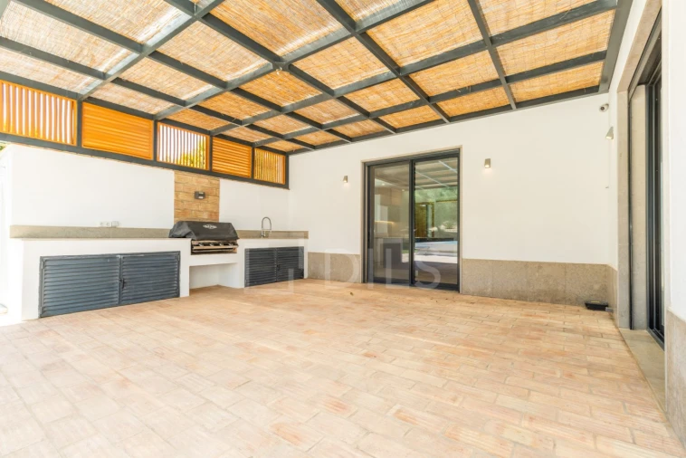 Moradia T4 para Venda em Loule (São Clemente) Foto 45