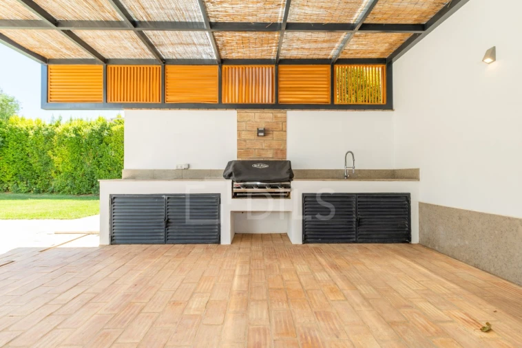 Moradia T4 para Venda em Loule (São Clemente) Foto 9