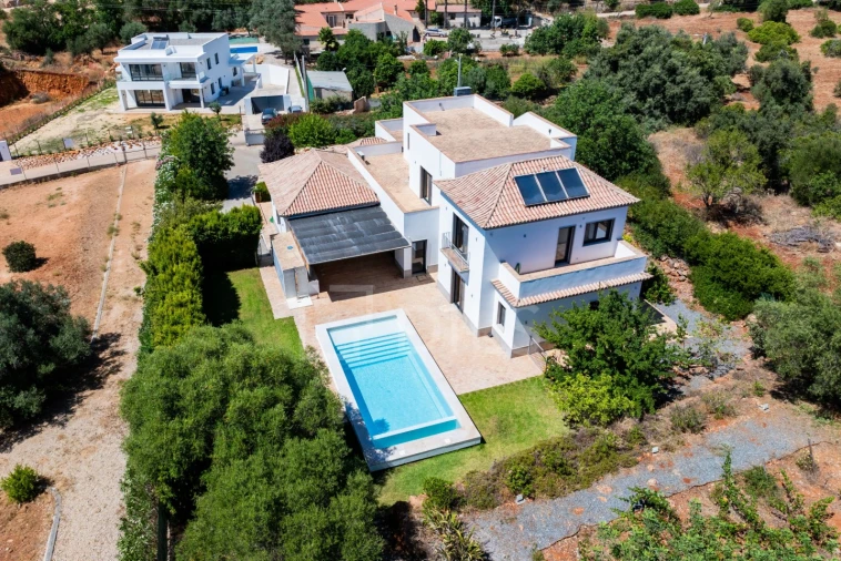 Moradia T4 para Venda em Loule (São Clemente) Foto 54