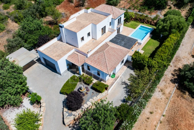 Moradia T4 para Venda em Loule (São Clemente) Foto 52