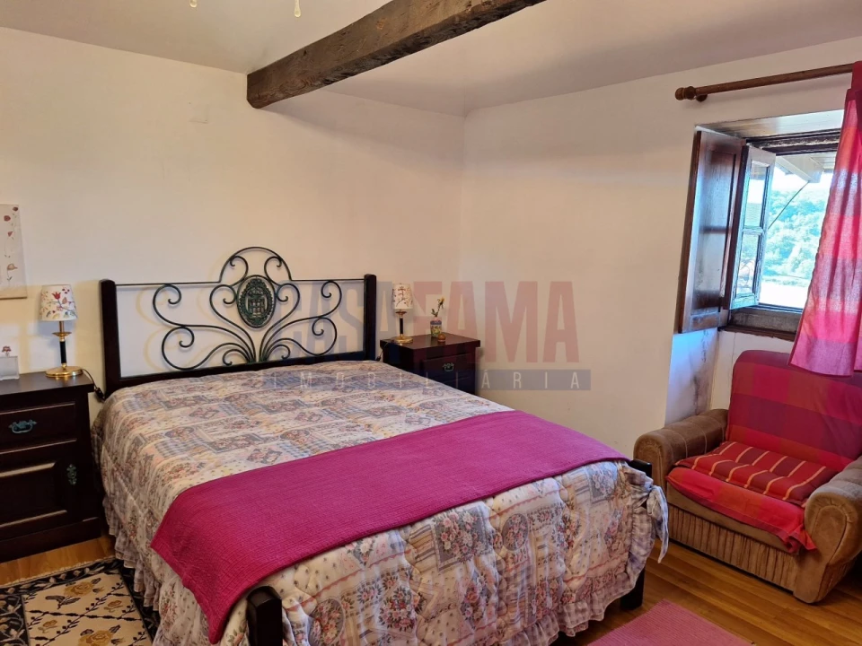 Moradia T4 para Venda em Vilar e Viveiro Foto 15