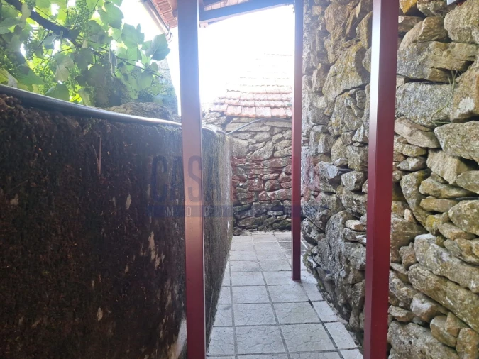 Moradia T4 para Venda em Vilar e Viveiro Foto 29