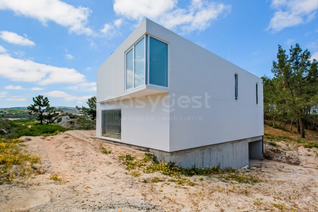 Moradia T4 para Venda em Santa Maria, São Pedro e Matacães Foto 33