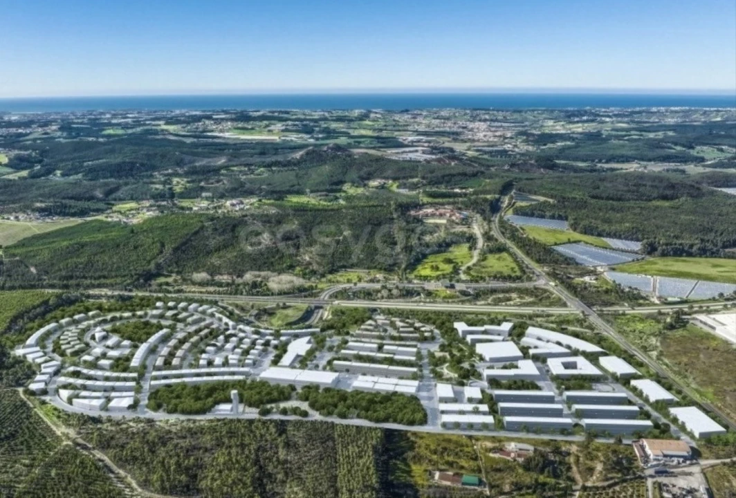 Moradia T4 para Venda em Santa Maria, São Pedro e Matacães Foto 37