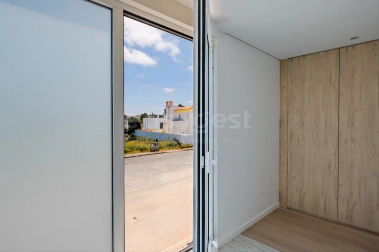 Moradia T4 para Venda em Santa Maria, São Pedro e Matacães Foto 29