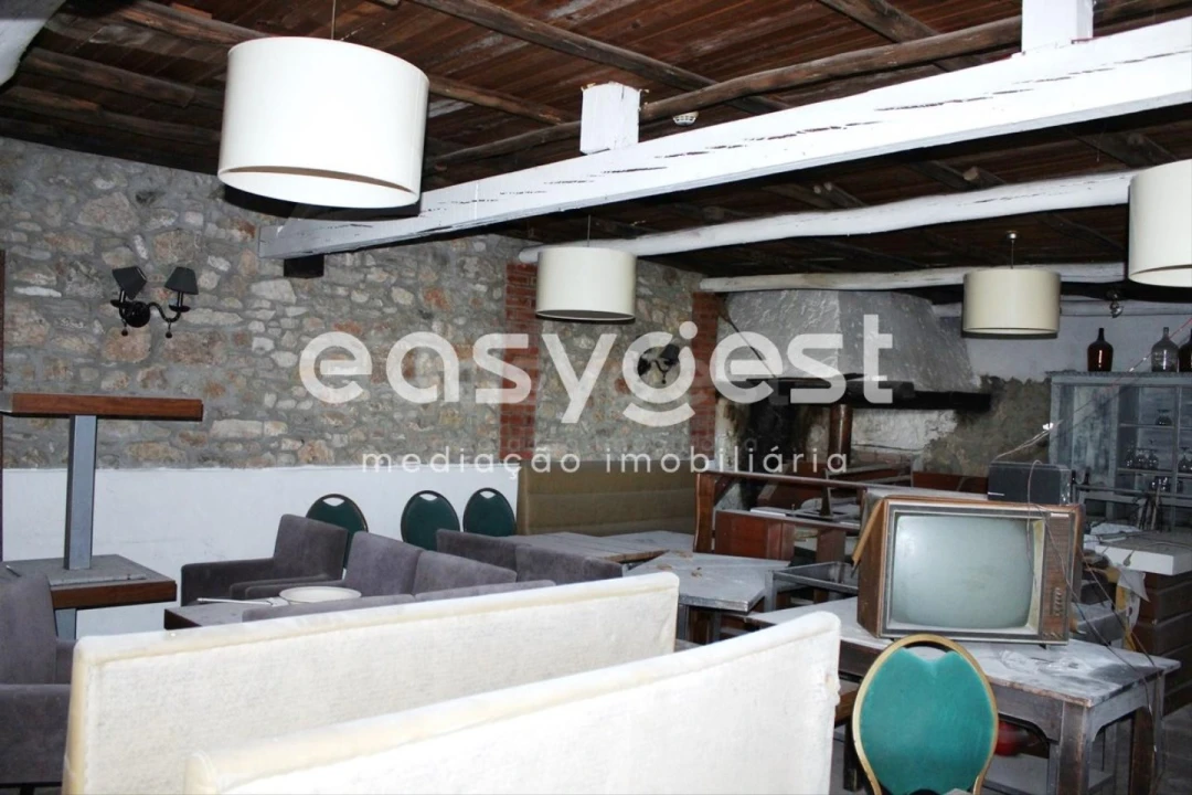 Moradia T7 para Venda em Atouguia Foto 35