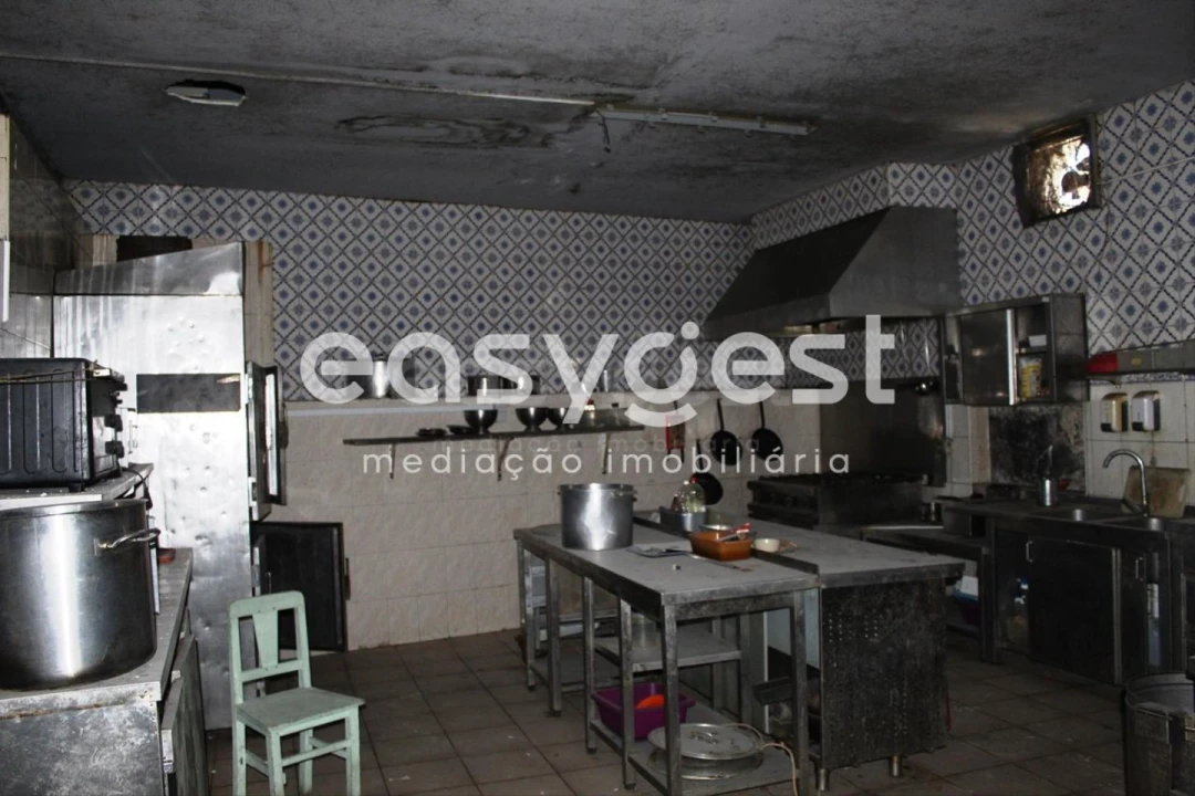 Moradia T7 para Venda em Atouguia Foto 36