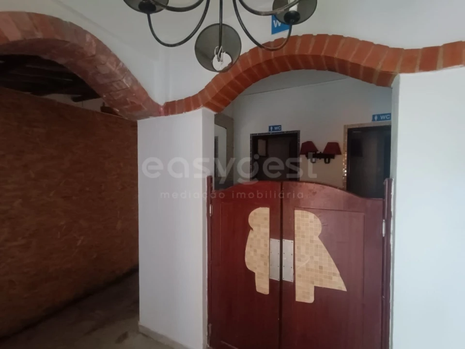 Moradia T7 para Venda em Atouguia Foto 46