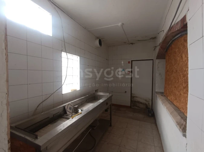 Moradia T7 para Venda em Atouguia Foto 37