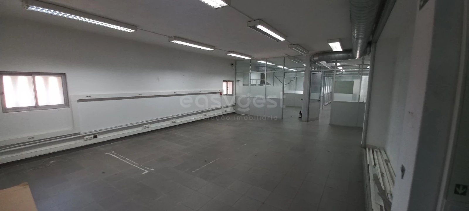 Loja para Venda em Alverca do Ribatejo e Sobralinho Foto 6