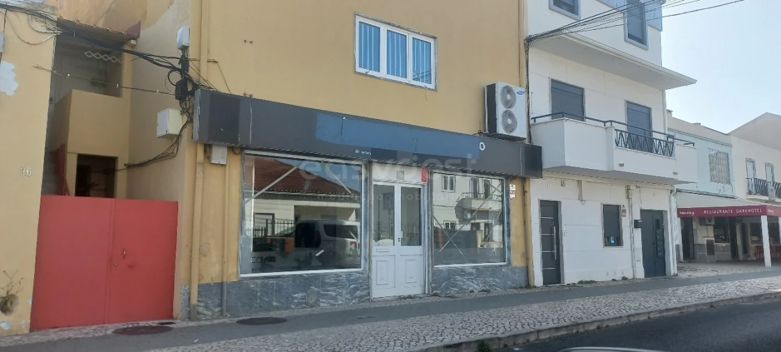 Loja para Venda em Alverca do Ribatejo e Sobralinho Foto 2