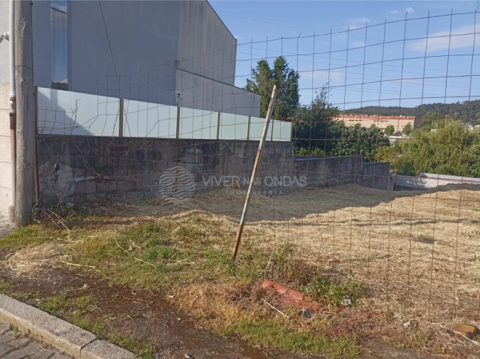 Terreno para Venda em Canelas Foto 3