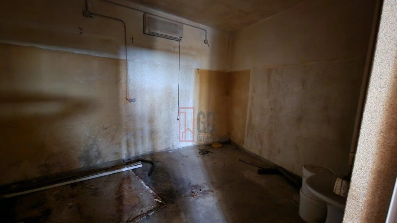 Prédio para Venda em Bouçoães Foto 9