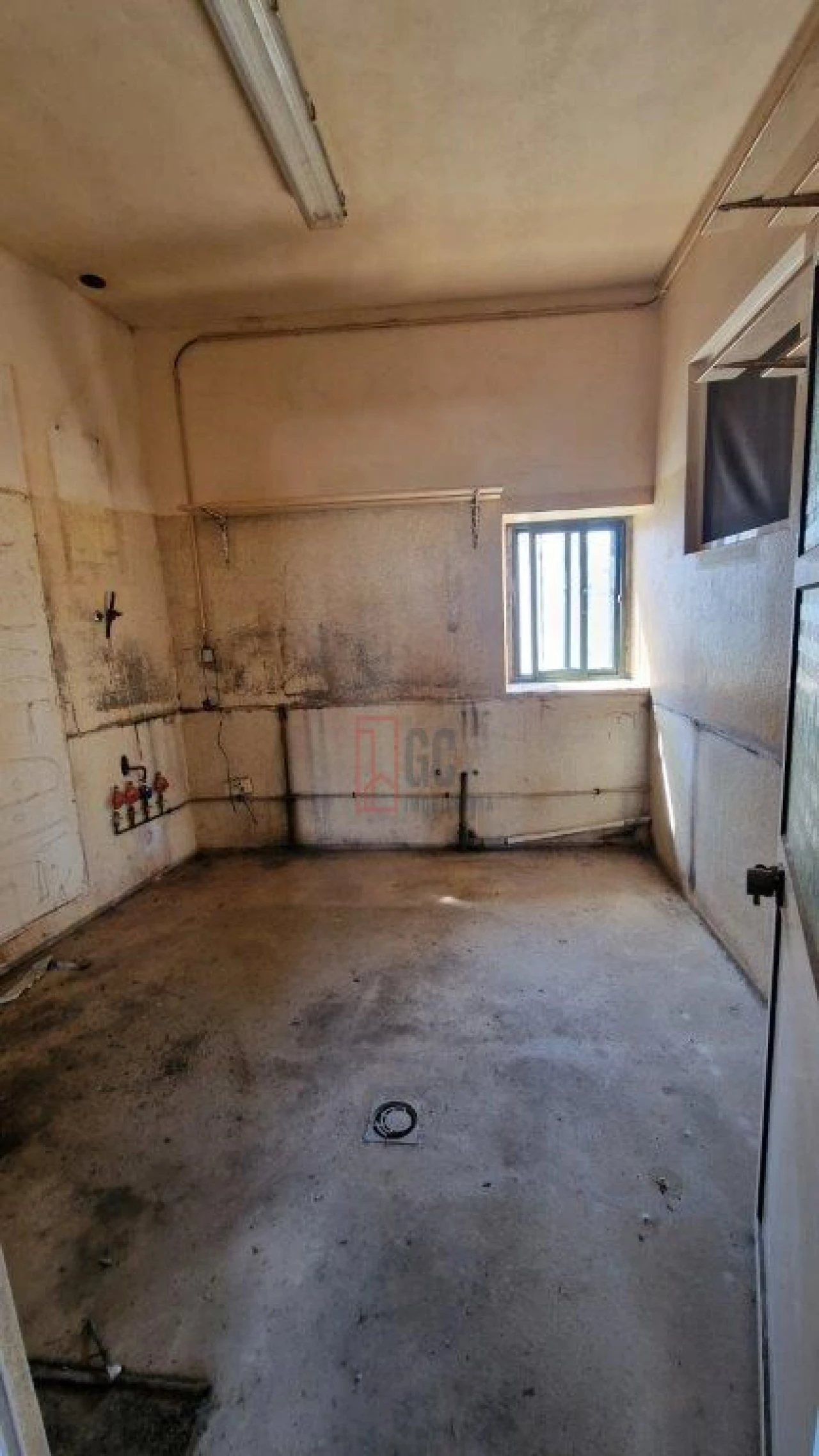 Prédio para Venda em Bouçoães Foto 16