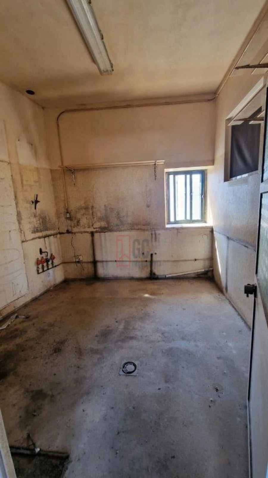 Prédio para Venda em Bouçoães Foto 16