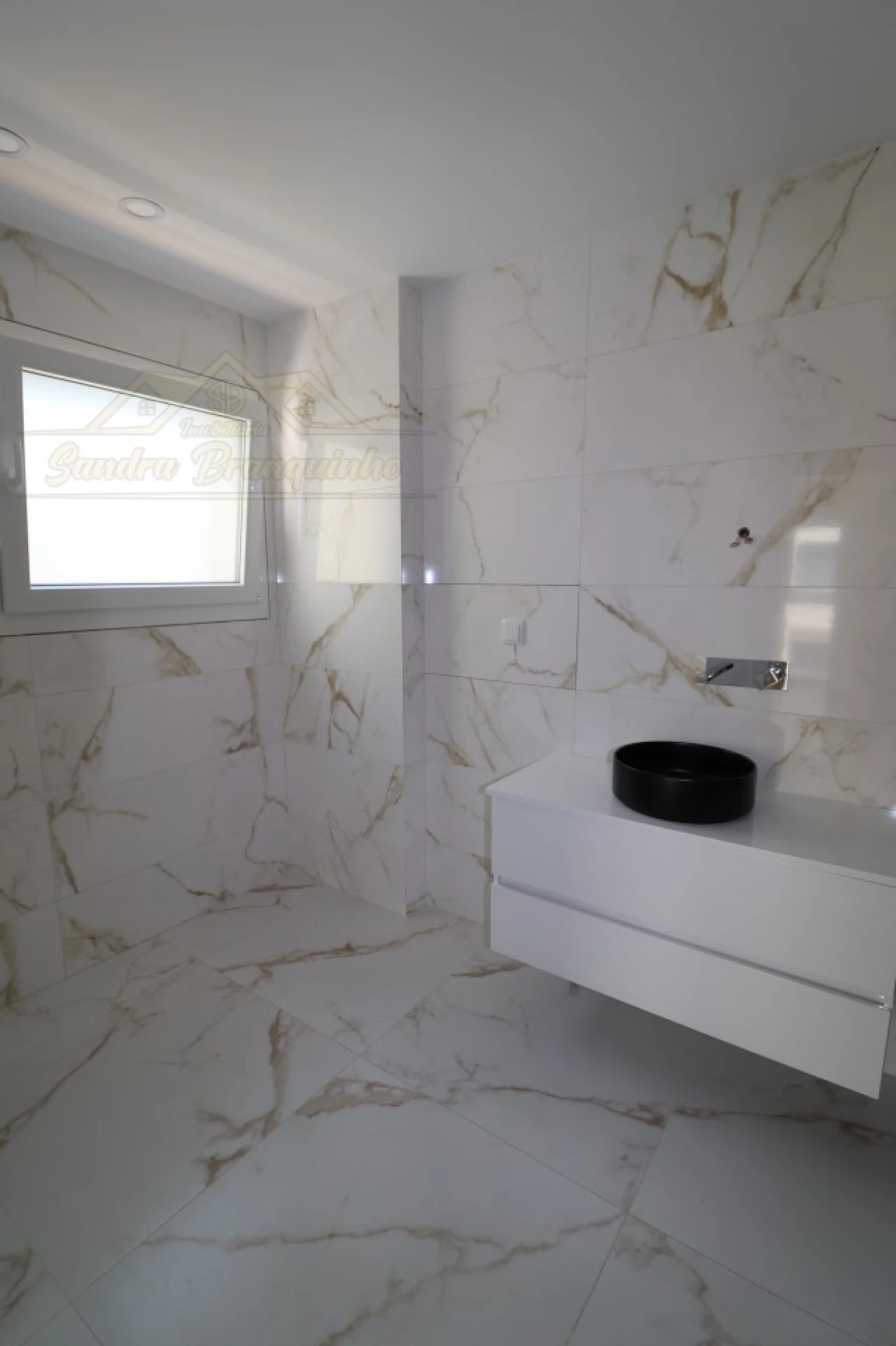 Moradia T5 para Venda em Ponte do Rol Foto 46