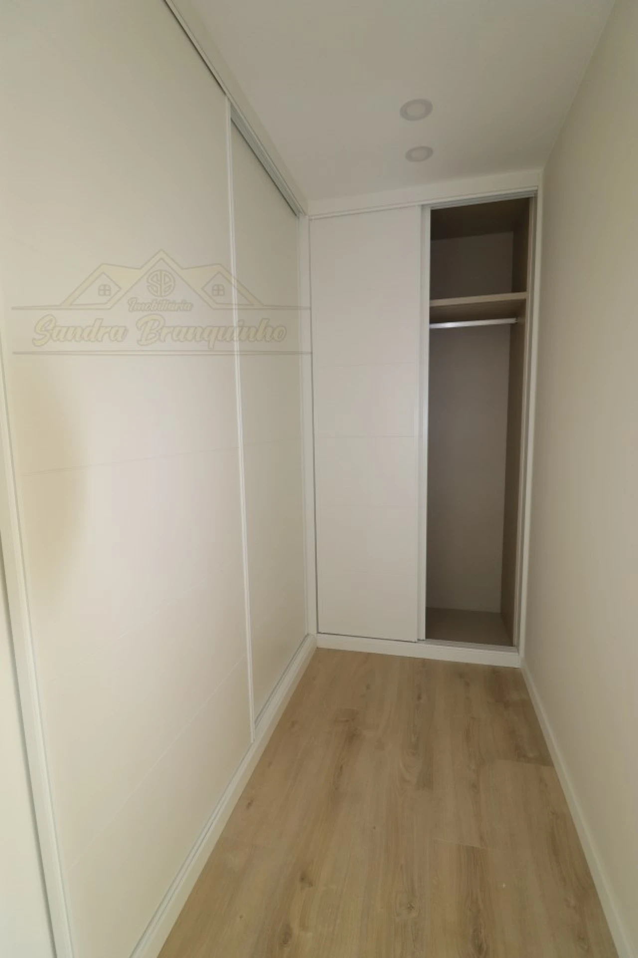 Moradia T5 para Venda em Ponte do Rol Foto 57