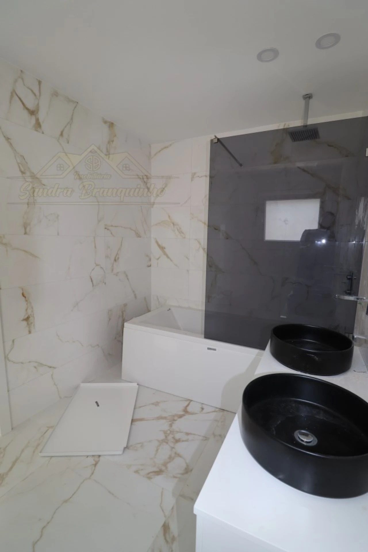 Moradia T5 para Venda em Ponte do Rol Foto 60