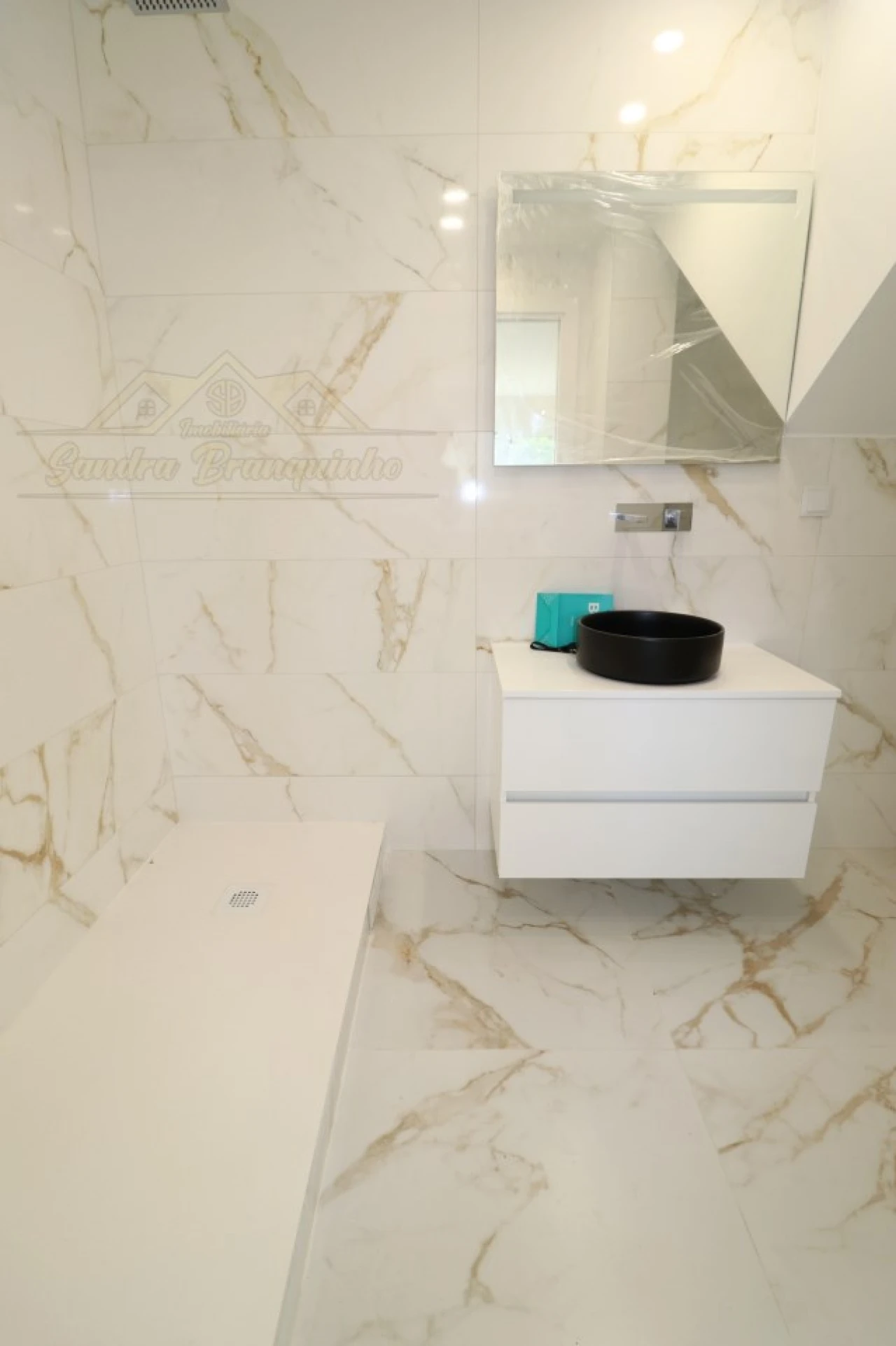 Moradia T5 para Venda em Ponte do Rol Foto 42