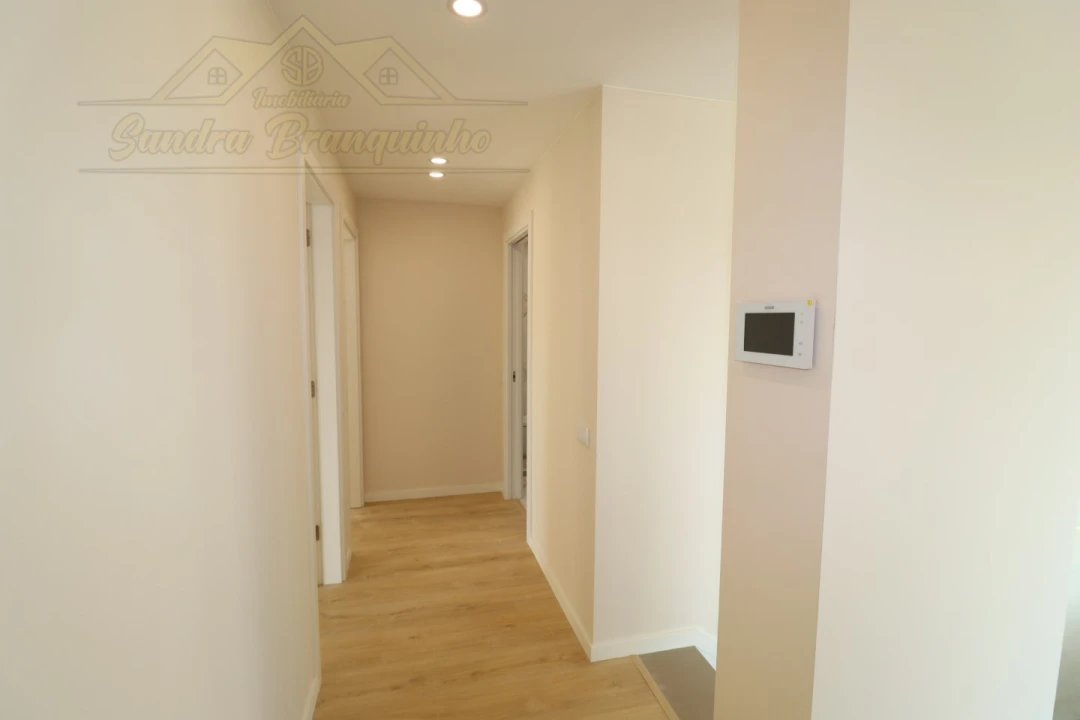 Moradia T5 para Venda em Ponte do Rol Foto 68