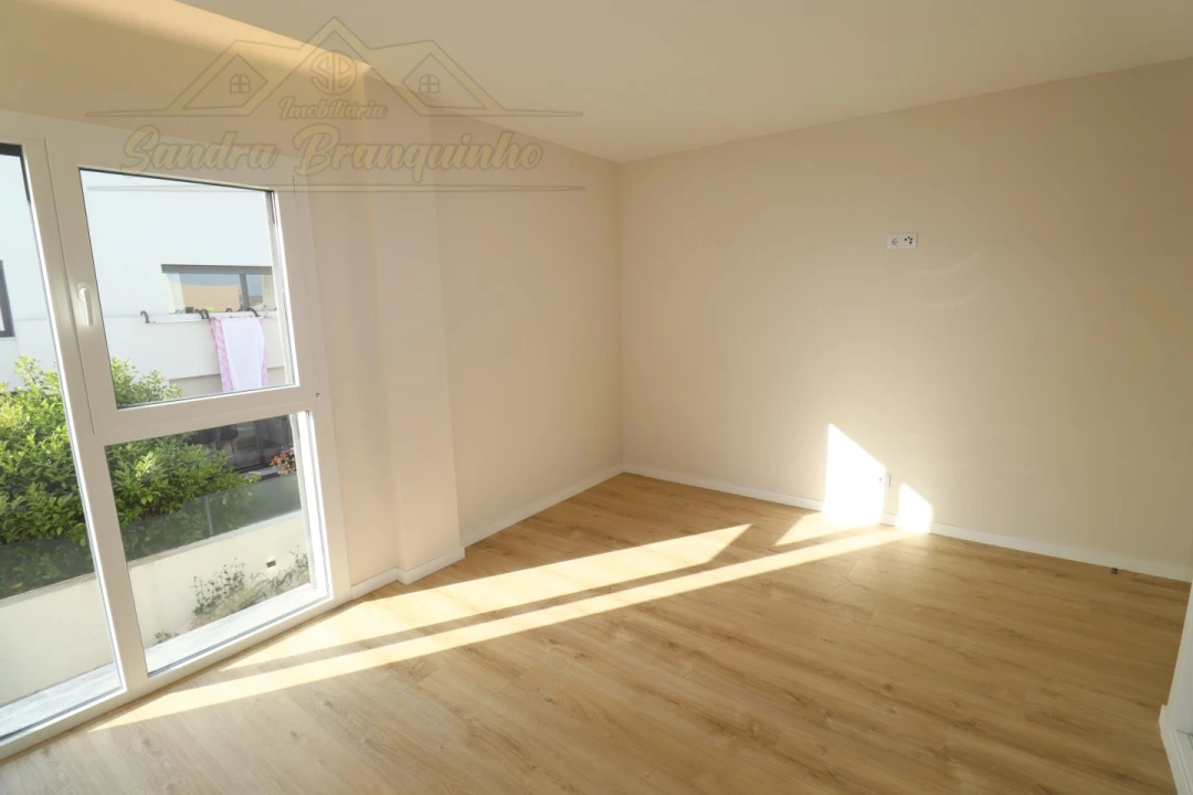 Moradia T5 para Venda em Ponte do Rol Foto 70