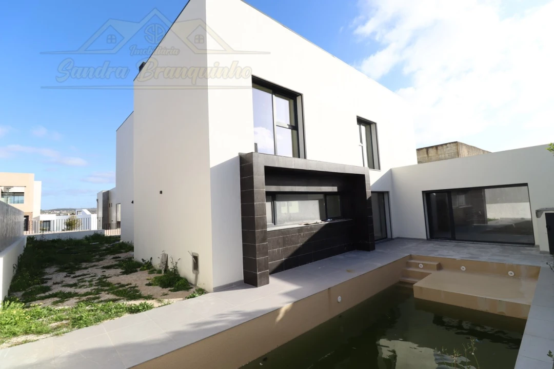 Moradia T5 para Venda em Ponte do Rol Foto 88