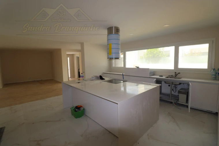 Moradia T5 para Venda em Ponte do Rol Foto 21