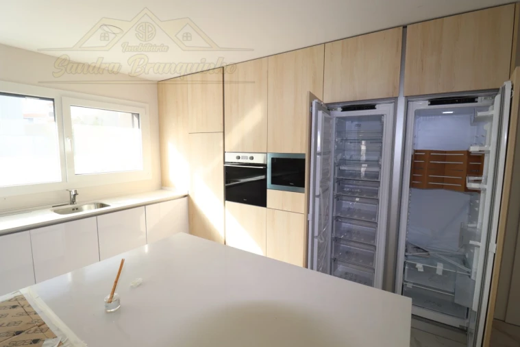 Moradia T5 para Venda em Ponte do Rol Foto 40