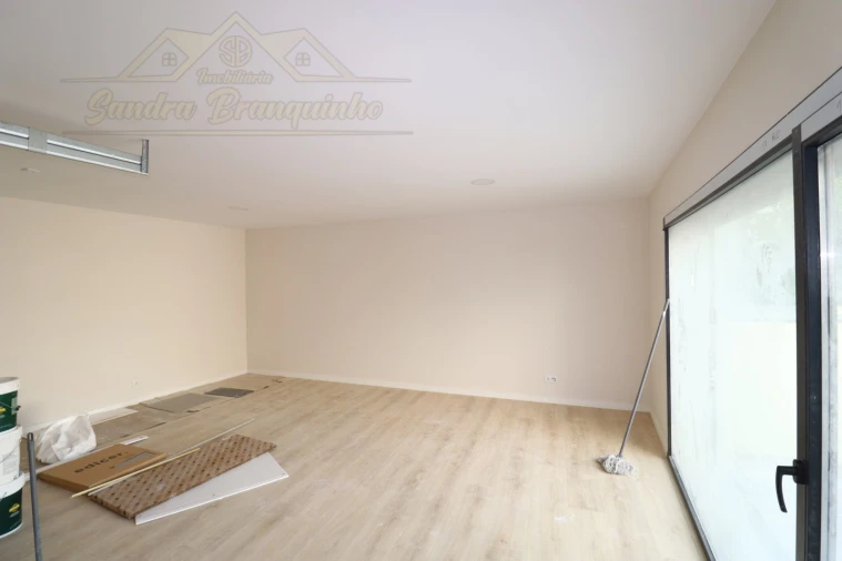 Moradia T5 para Venda em Ponte do Rol Foto 45