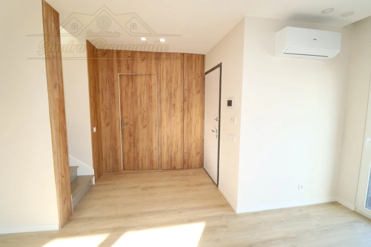 Moradia T5 para Venda em Ponte do Rol Foto 47