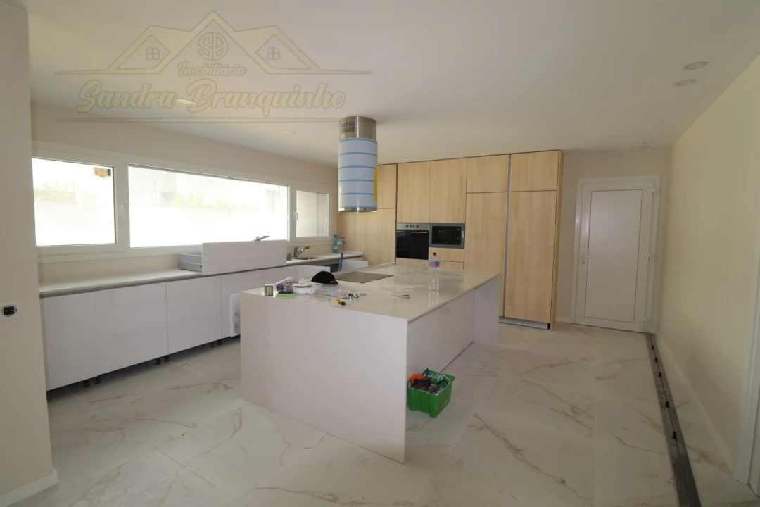 Moradia T5 para Venda em Ponte do Rol Foto 34